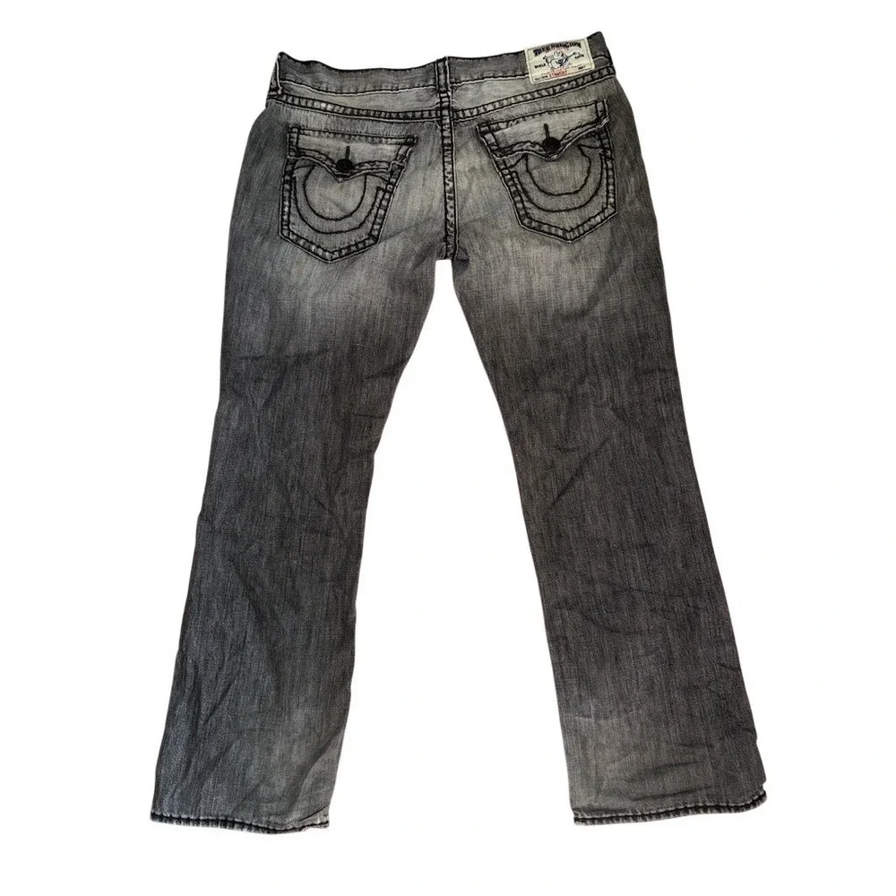 True Religion World Tour Jeans Mens 40x32 Gray Straight Flap Pocket Y2K Ricky
